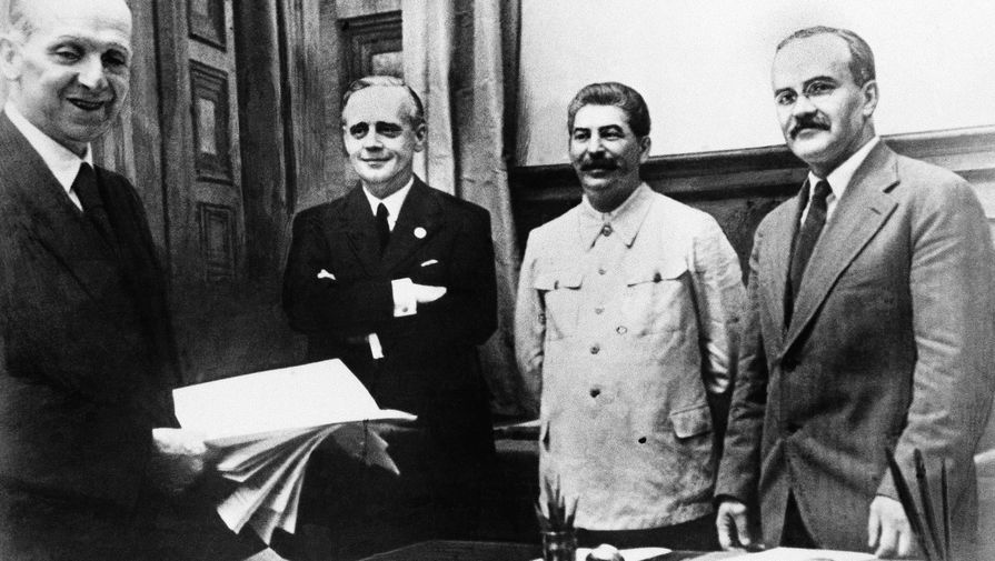 Доклад: Новые подходы к освещению советско-германского пакта о ненападении 23 августа 1939 г