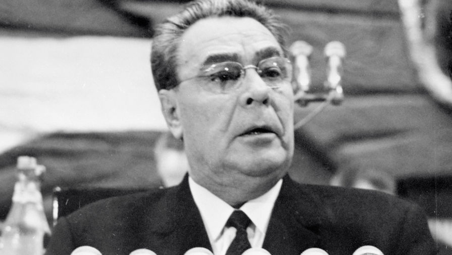 Ветер истории их снесет: в КПРФ отреагировали на лишение Брежнева звания почетного киевлянина
