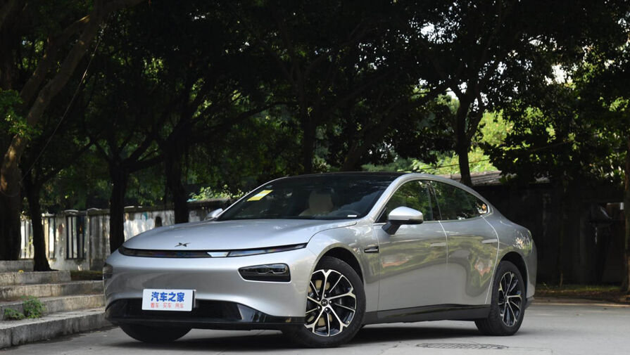 В Китае начались продажи нового седана XPeng P7