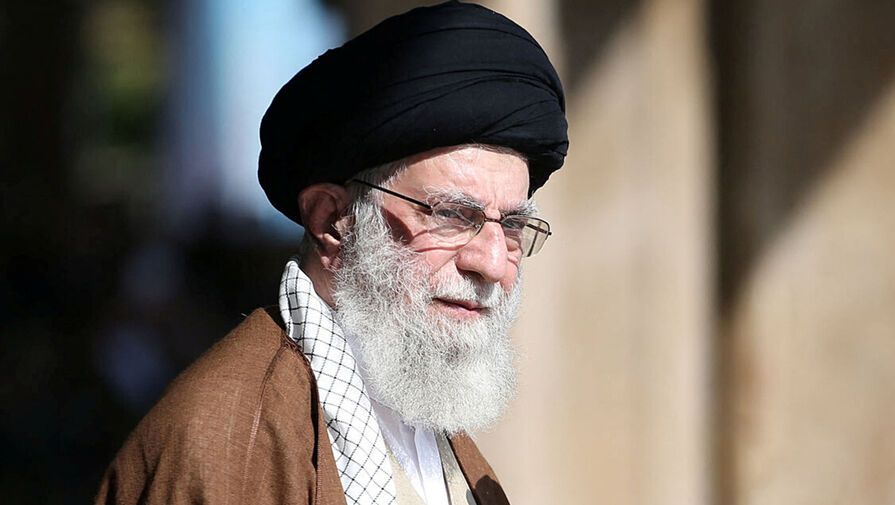 Духовный лидер Ирана выразил соболезнования по поводу гибели Раиси