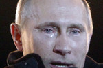 Плачущий Владимир Путин во время победного митинга на Манежной площади 4 марта 2012 года