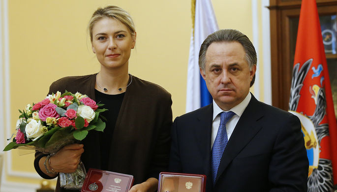 Теннисистка Мария Шарапова и министр спорта РФ Виталий Мутко