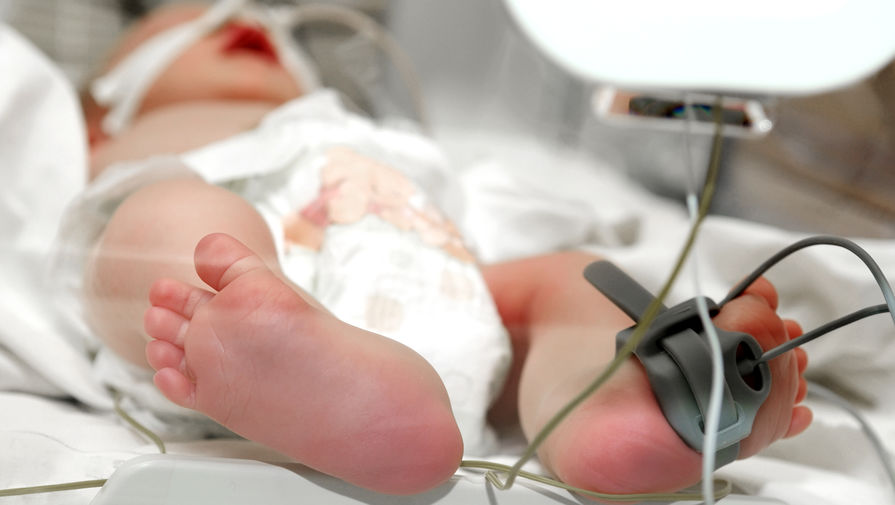 Младенец упал на пол роддома во время стремительных родов 