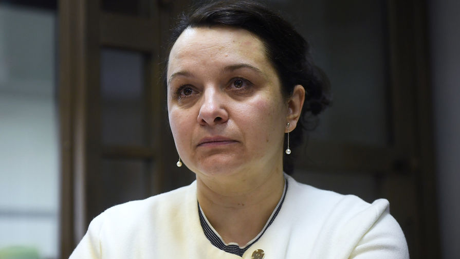 Врач-гематолог Елена Мисюрина во время рассмотрения законности приговора в ее отношении в зале Мосгорсуда, 16 апреля 2018 года