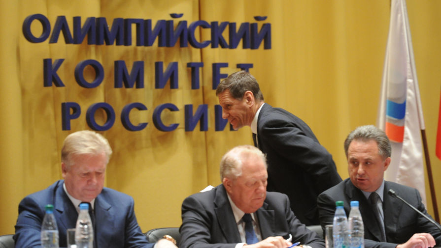 Три президента ОКР (слева направо): Леонид Тягачев, Виталий Смирнов, Александр Жуков и экс-министр спорта, ныне вице-премьер Виталий Мутко