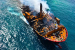 Пожар на контейнеровозе MV X-Press Pearl, перевозившем 25 тонн азотной кислоты, у берегов Шри-Ланки, 2 июня 2021 года