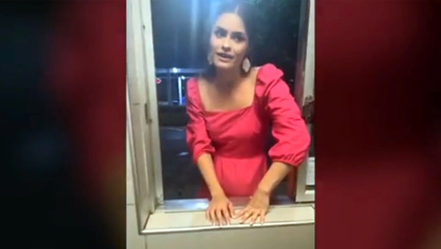 Американка залезла в окошко выдачи ресторана фастфуда, чтобы собрать свой заказ