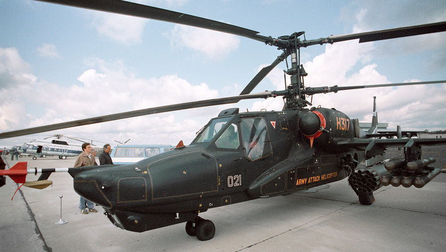 Одноместный армейский боевой вертолет Ка-50 &laquo;Черная акула&raquo; на&nbsp;аэродроме