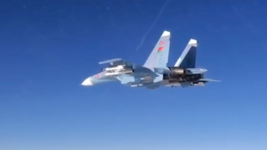 Су-30СМ выполнили полеты в сложных погодных условиях в Забайкалье