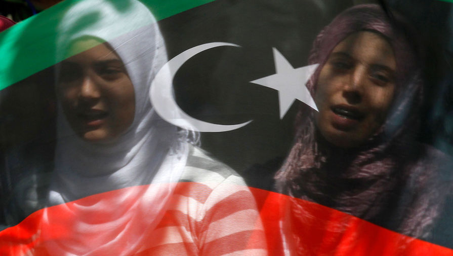 С воздуха и моря: Ливия обратилась за помощью к Турции