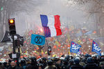 Во время протестов в Париже, Франция, январь 2020 года