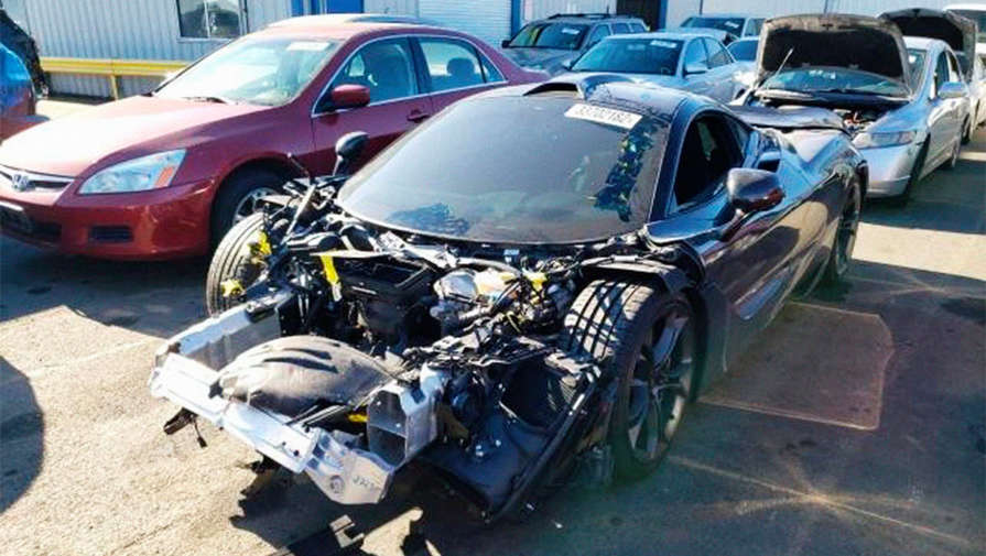 Разбитый под списание суперкар McLaren продают в США по цене нового Porsche