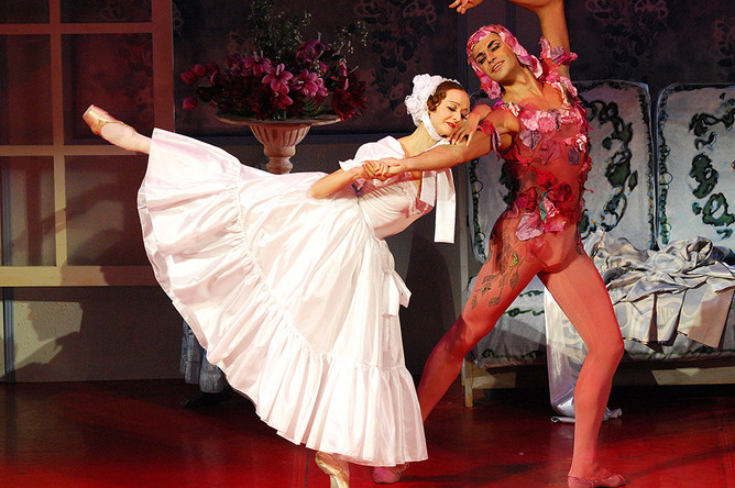 Жанна Аюпова и Николай Цискаридзе в одноактном балете «Видение розы»