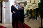 Биньямин Нетаньяху с женой Сарой 