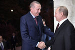 Президент Турции Реджеп Тайип Эрдоган и президент России Владимир Путин во время встречи в Сочи, 13 ноября 2017 года