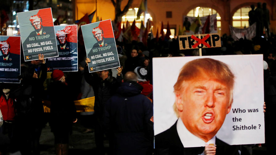 Акция протеста против визита президента США Дональда Трампа в&nbsp;Швейцарию в&nbsp;Цюрихе, 23 января 2018 года