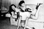 Бетти Пейдж в съемке для журнала Playboy, 1950-е