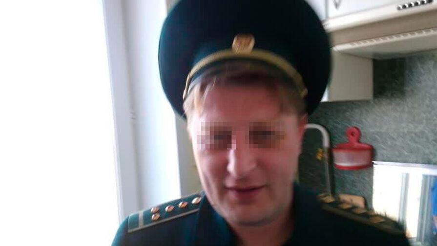 В Москве мужчина ударил друга ножом, потому что тот не служил в армии