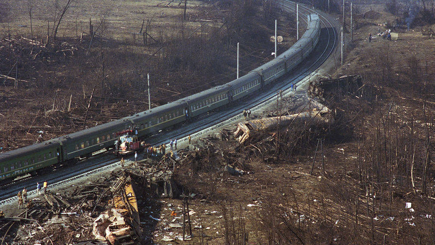 Восстановленное движение на&nbsp;участке железной дороги Челябинск&nbsp;- Уфа, 5 июня 1989 года 