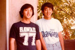 Синдзо Абэ (справа) во времена учебы в Университете Южной Калифорнии, США, 1970-е