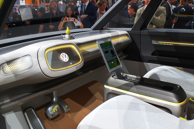 Интерьер Volkswagen I.D. Buzz Concept