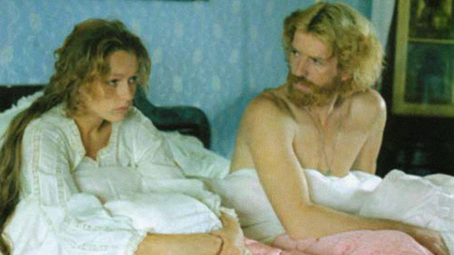 Наталья Андрейченко и Александр Абдулов (1953-2008) в фильме «Леди Макбет Мценского уезда» (1989)