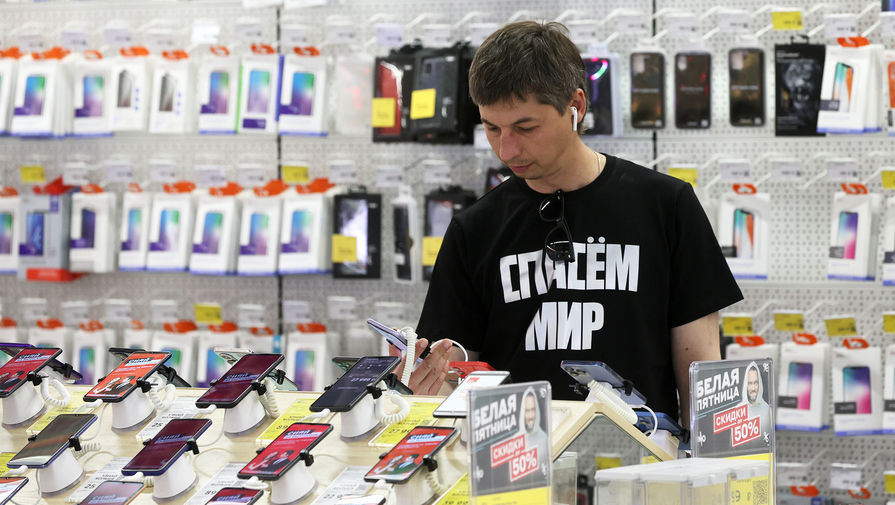 "На 10-20% дороже". Первый ритейлер признался в параллельном импорте