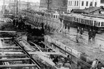 Открытое строительство шахты метрополитена в Москве, октябрь 1933 года