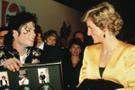 Принцесса Диана и Майкл Джексон встретились на концерте поп-певца в Лондоне, 1988 год