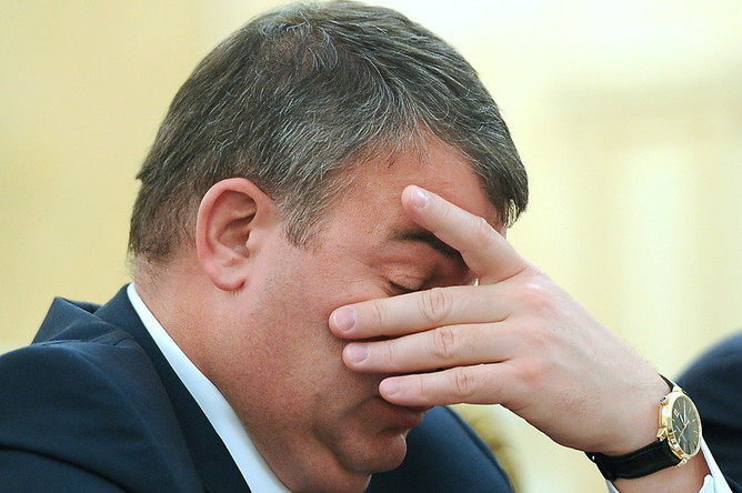 Анатолий Сердюков на заседании Президиума правительства РФ (2011 г.)
