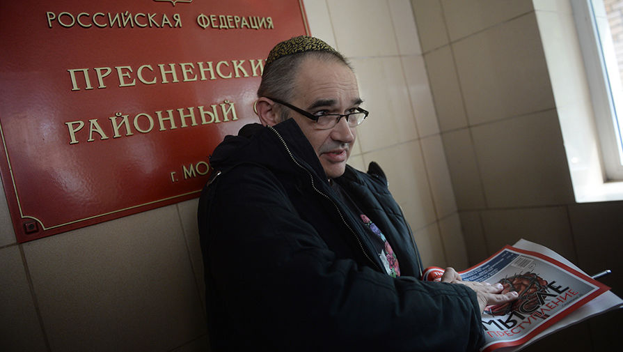 Блогер Антон Носик в Пресненском суде Москвы