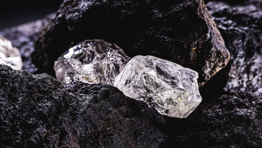 В Минфине сказали, что не рассматривают отмену НДС на покупку алмазов физлицами
