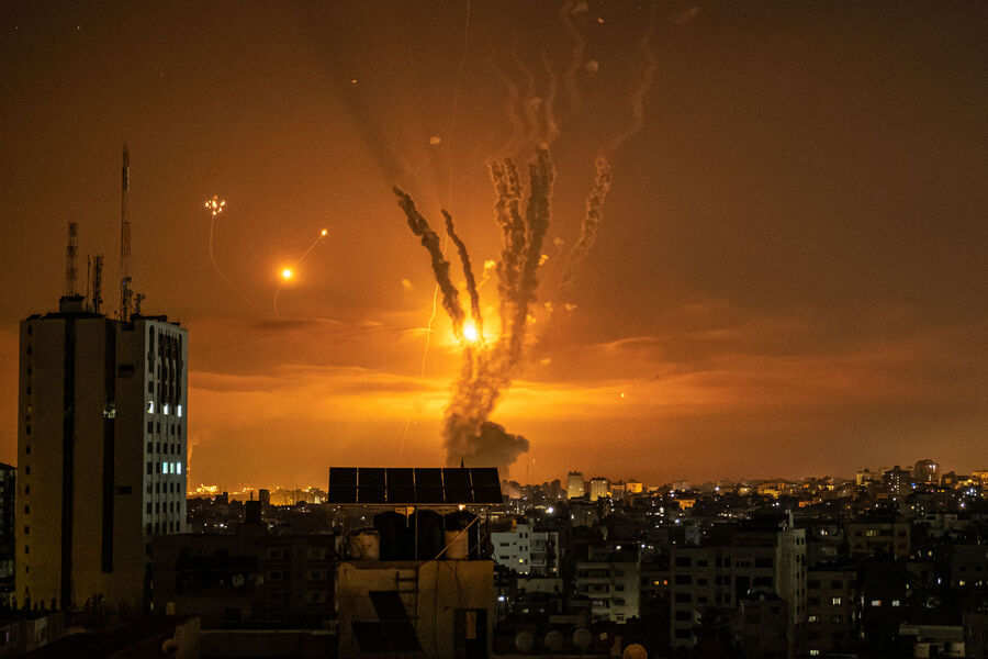 https://img.gazeta.ru/files3/190/21211190/GettyImages-1232873450-pic_32ratio_900x600-900x600-15473.jpg