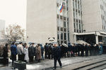 12 декабря 1993 года, Литва. Очередь у Посольства России в Вильнюсе в день выборов