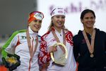 Тройка сильнейших на чемпионате мира по конькам на дистанции 1000 м в Сочи – россиянка Фаткулина, голландка Вюст и американка Боуэ