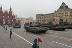 Танки Т-14 «Армата» во время военного парада Победы на Красной площади, 9 мая 2019 года