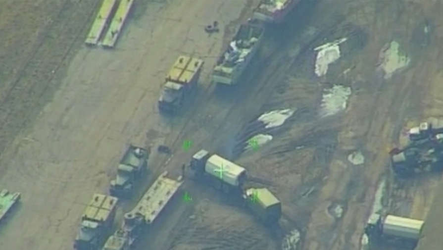 Минобороны показало видео уничтожения военной техники Украины под Черниговом