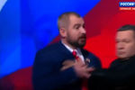 Кадр из телеэфира с дебатами кандидатов в президенты России, который транслировался 15 марта 2018 года