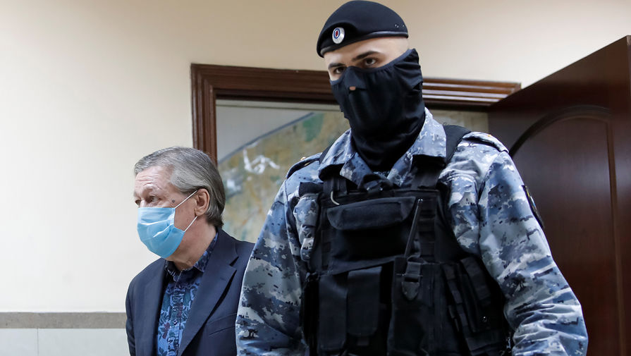 Михаил Ефремов в Пресненском суде Москвы в день оглашения приговора по делу о смертельном ДТП, 8 сентября 2020 года