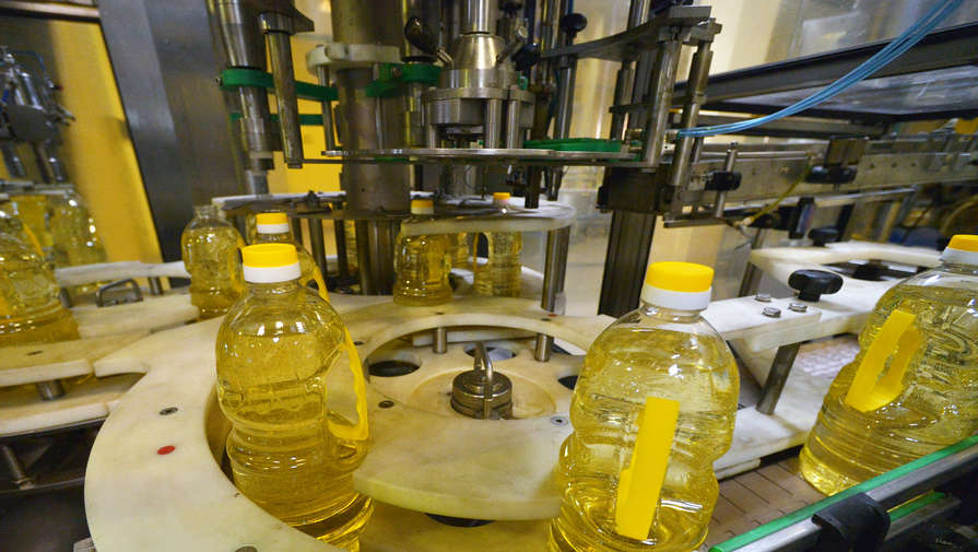 Россия поставила около 350 тыс. тонн подсолнечного масла за два месяца сезона отгрузки