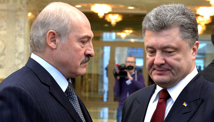Президент Белоруссии Александр Лукашенко и президент Украины Петр Порошенко