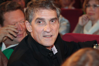 Актер Валерий Гаркалин перед премьерой нового фильма Бориса Грачевского «Крыша» в кинотеатре «Ударник»