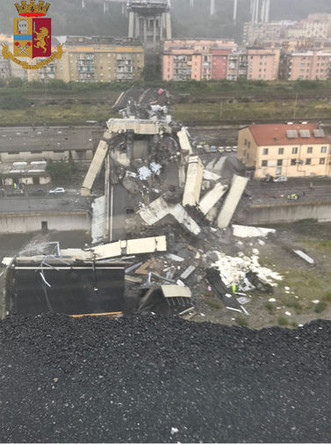 Последствия обрушения моста в Генуе, 14 августа 2018 года