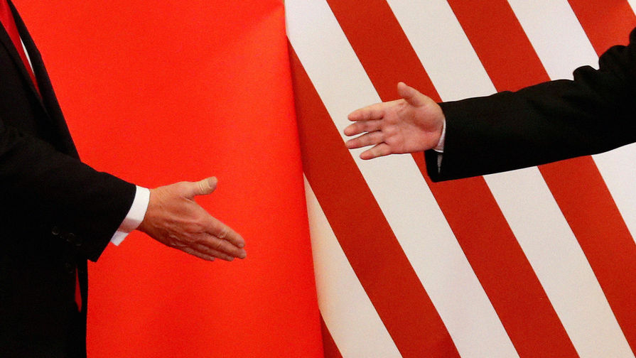Президент США Дональд Трамп и председатель КНР Си Цзиньпин во время встречи в Пекине, 2017 год
