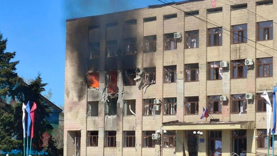 ВСУ ударили по зданию администрации в ЛНР, пострадали двое