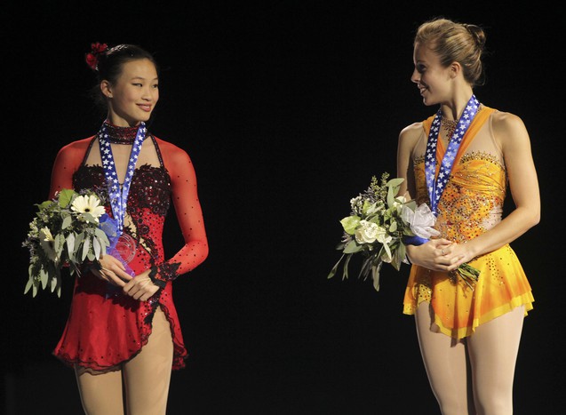 Победительница соревнований у&nbsp;женщин американка Эшли Вагнер и ее соотечественница Кристина Гао