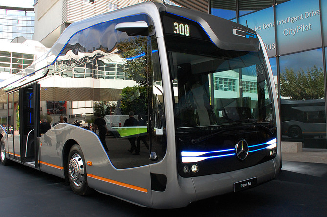 Mercedes-Benz Future Bus Concept