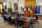 Во время переговоров с участием президента США Дональда Трампа, президента Украины Владимира Зеленского и европейских лидеров в Белом доме, США, 18 августа 2025 года