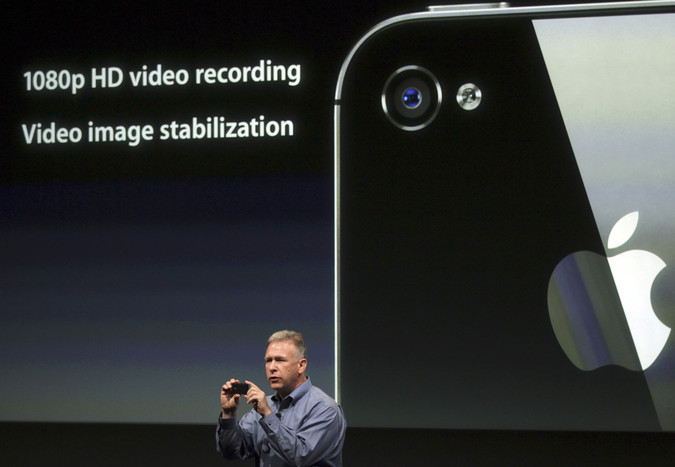  iPhone 4S может снимать видео в&nbsp;разрешении 1080p и обладает камерой 8&nbsp;мегапикселей