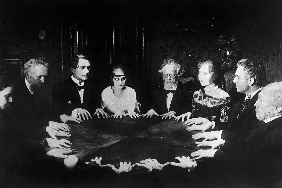 Кадр из фильма «Доктор Мабузе, игрок» (1922)